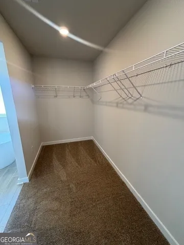 an empty room with a empty space