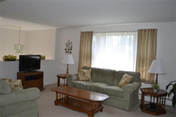 9 Lexington Road Northborough, MA 01532 - Photo 11 of 25 Gallery Image 11