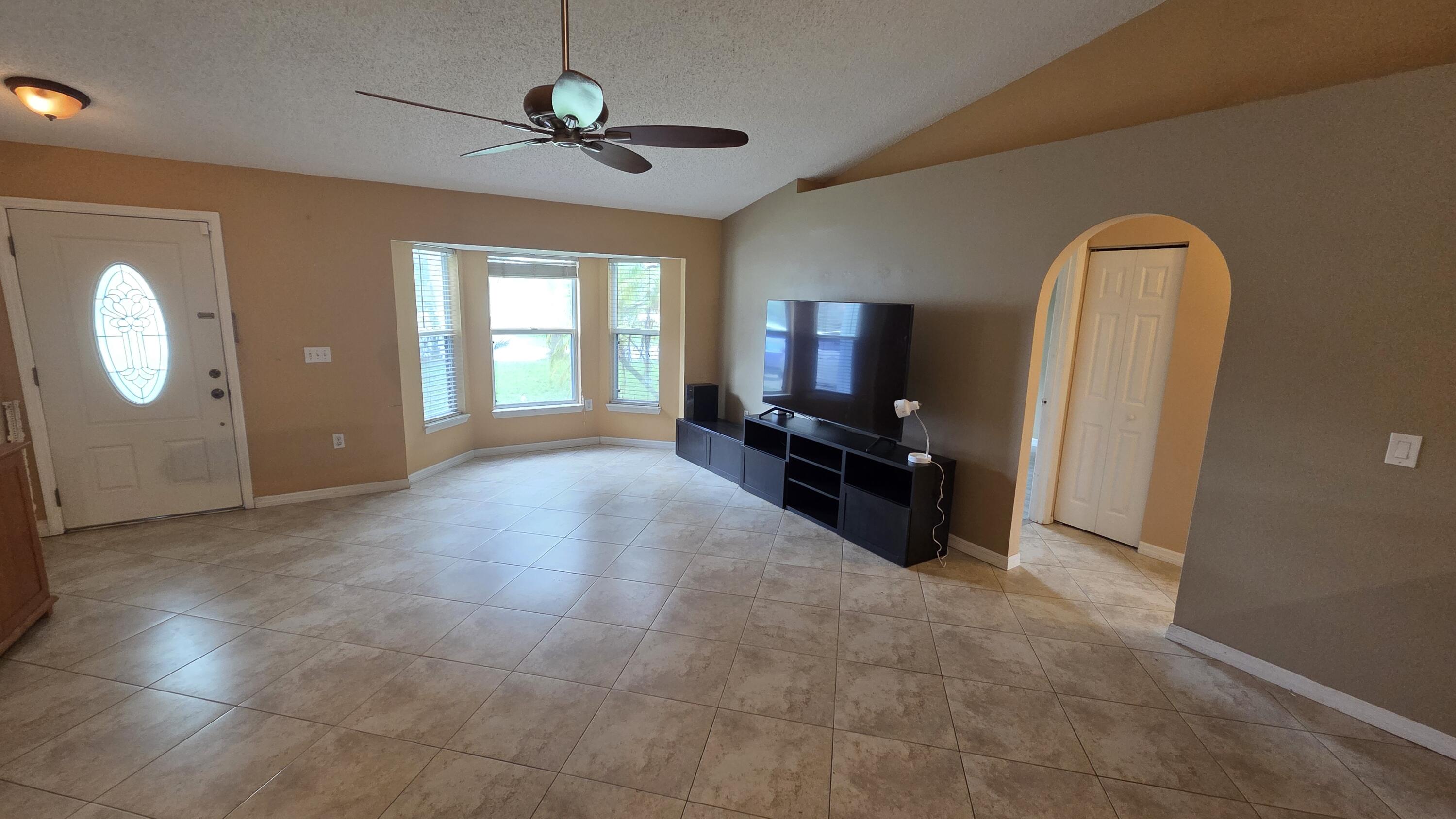 2091 Southwest Villanova Road Port St. Lucie, FL 34953 - Photo 4 of 20 20260601_142521