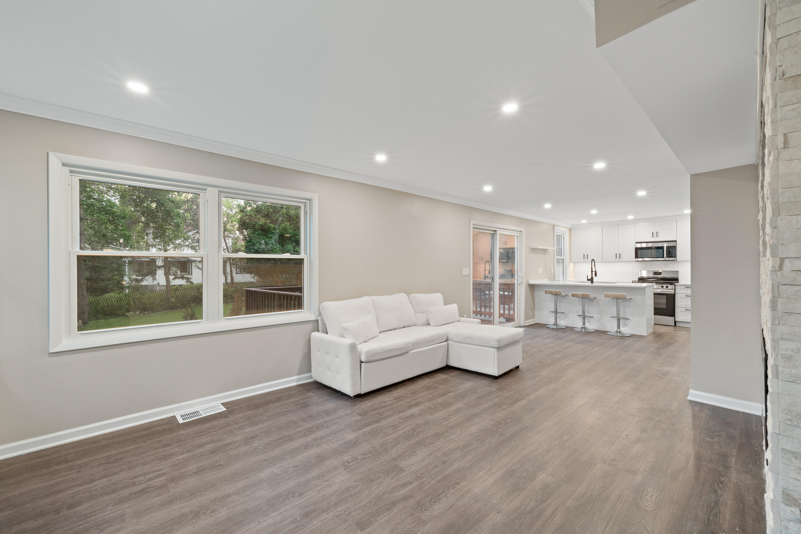 138 Vernon Street Williams Bay, WI 53191 - Photo 16 of 34 138 Vernon St-22