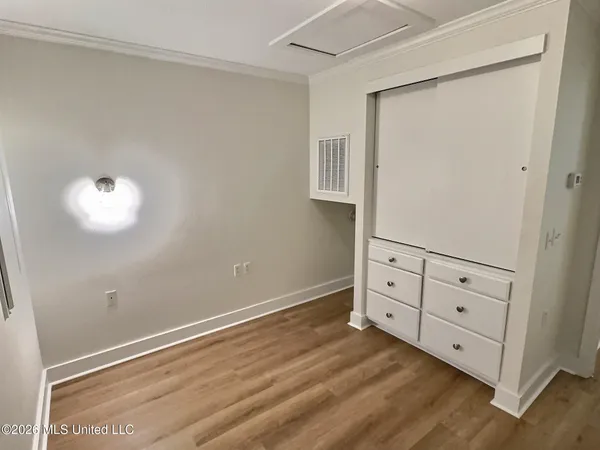 $975 | 2151 Government Street, Unit 703, Ocean Springs, MS 39564