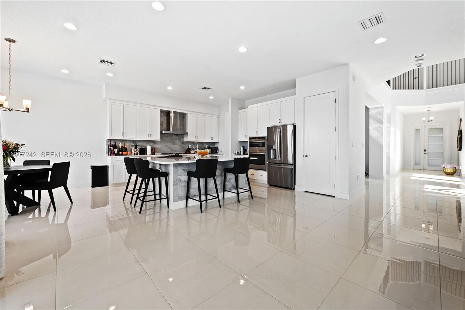 8185 Crystal Downs Avenue Boca Raton, FL 33434 - Photo 7 of 40