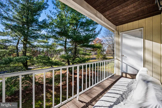 $250,000 | 912 B Stockton Court, Lansdale, PA 19446