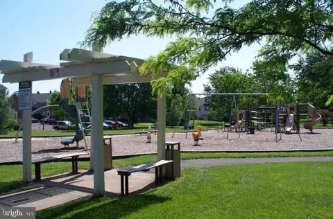 $250,000 | 912 B Stockton Court, Lansdale, PA 19446