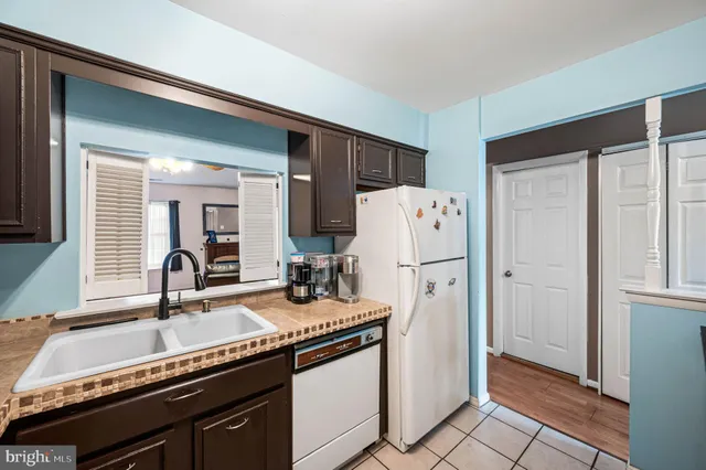 $250,000 | 912 B Stockton Court, Lansdale, PA 19446