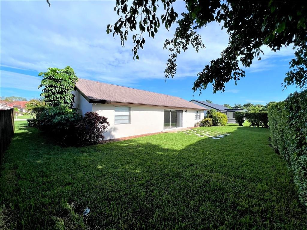 19466 Colorado Circle Boca Raton, FL 33434 - Photo 40 of 49 Photo 41