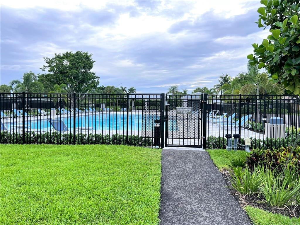 19466 Colorado Circle Boca Raton, FL 33434 - Photo 45 of 49 Photo 46