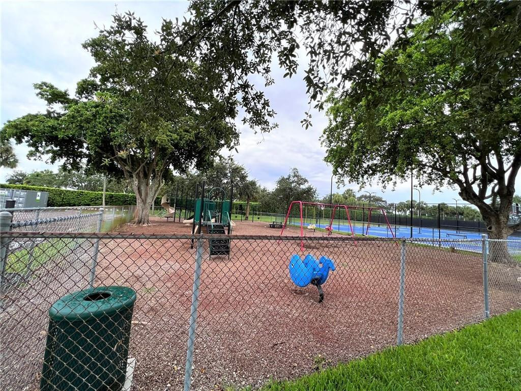 19466 Colorado Circle Boca Raton, FL 33434 - Photo 46 of 49 Photo 47