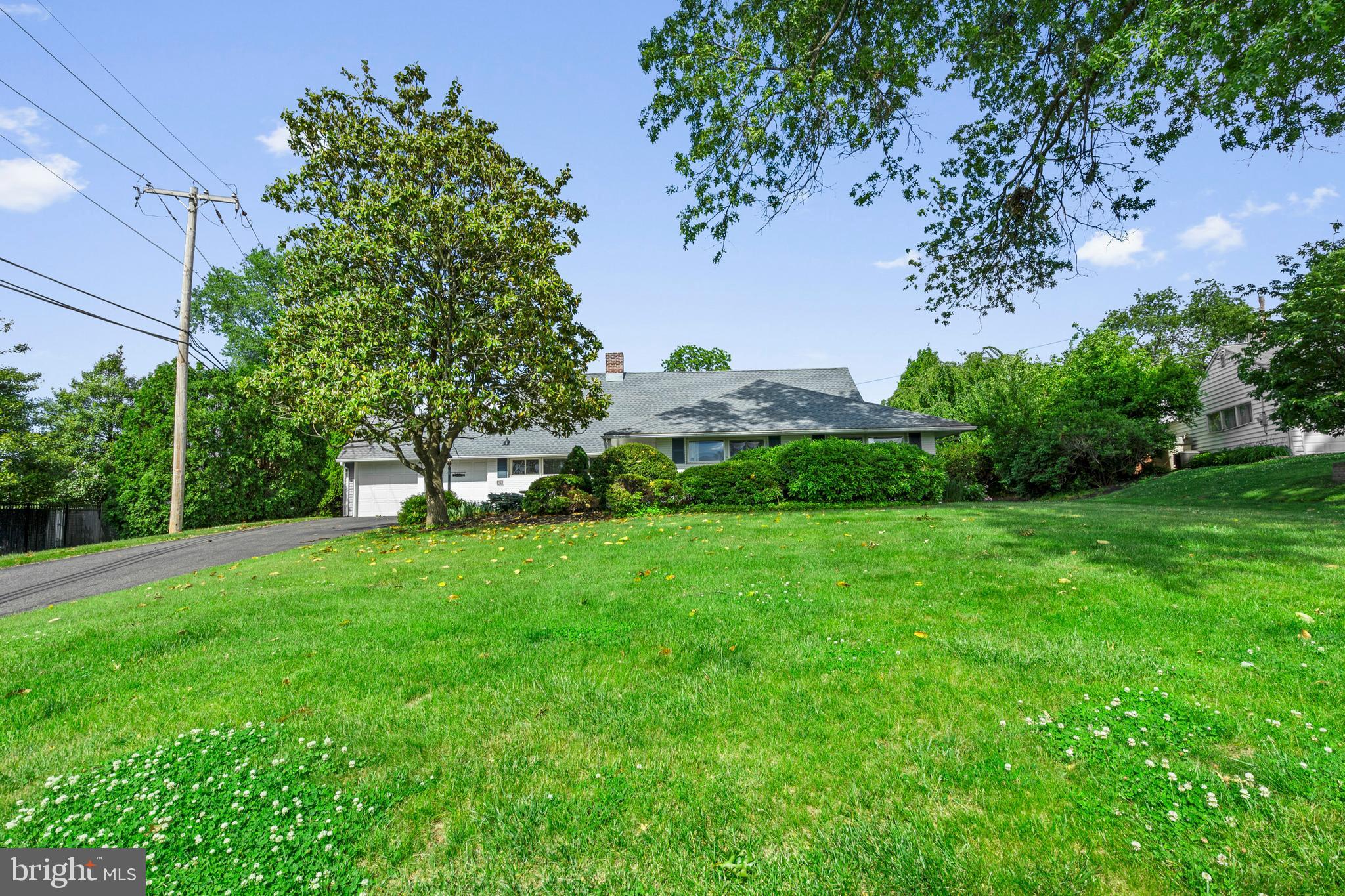 78 Red Berry Road Levittown, PA 19056 - Photo 4 of 44