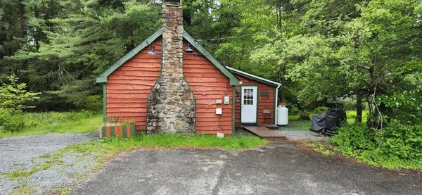 $499,900 | 5219 Highway 115, Blakeslee, PA 18610