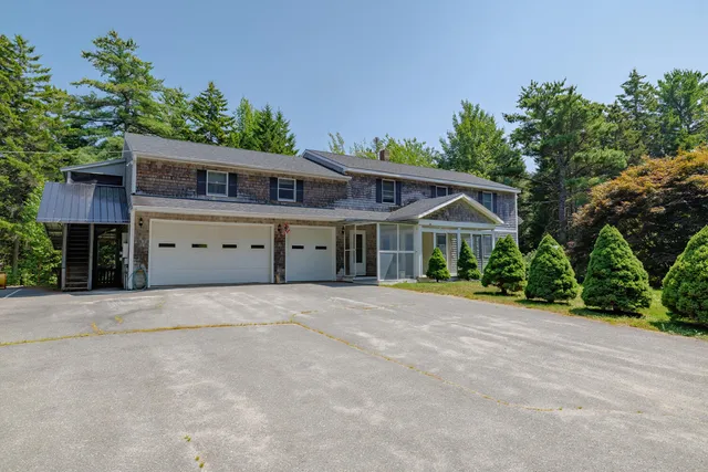 $985,000 | 16-28 Blodgett Drive, Bar Harbor, ME 04609