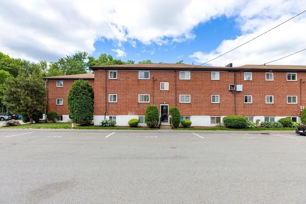 68 Bryon Road, Unit 5 Boston, MA 02467 - Photo 9 of 9