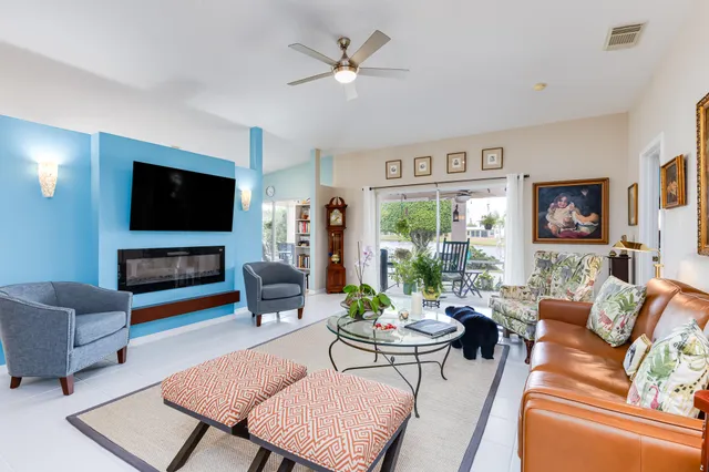 $245,000 | 14196 Cisne Circle, Fort Pierce, FL 34951