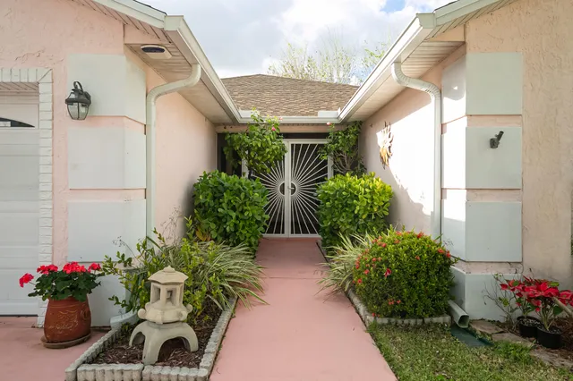 $245,000 | 14196 Cisne Circle, Fort Pierce, FL 34951