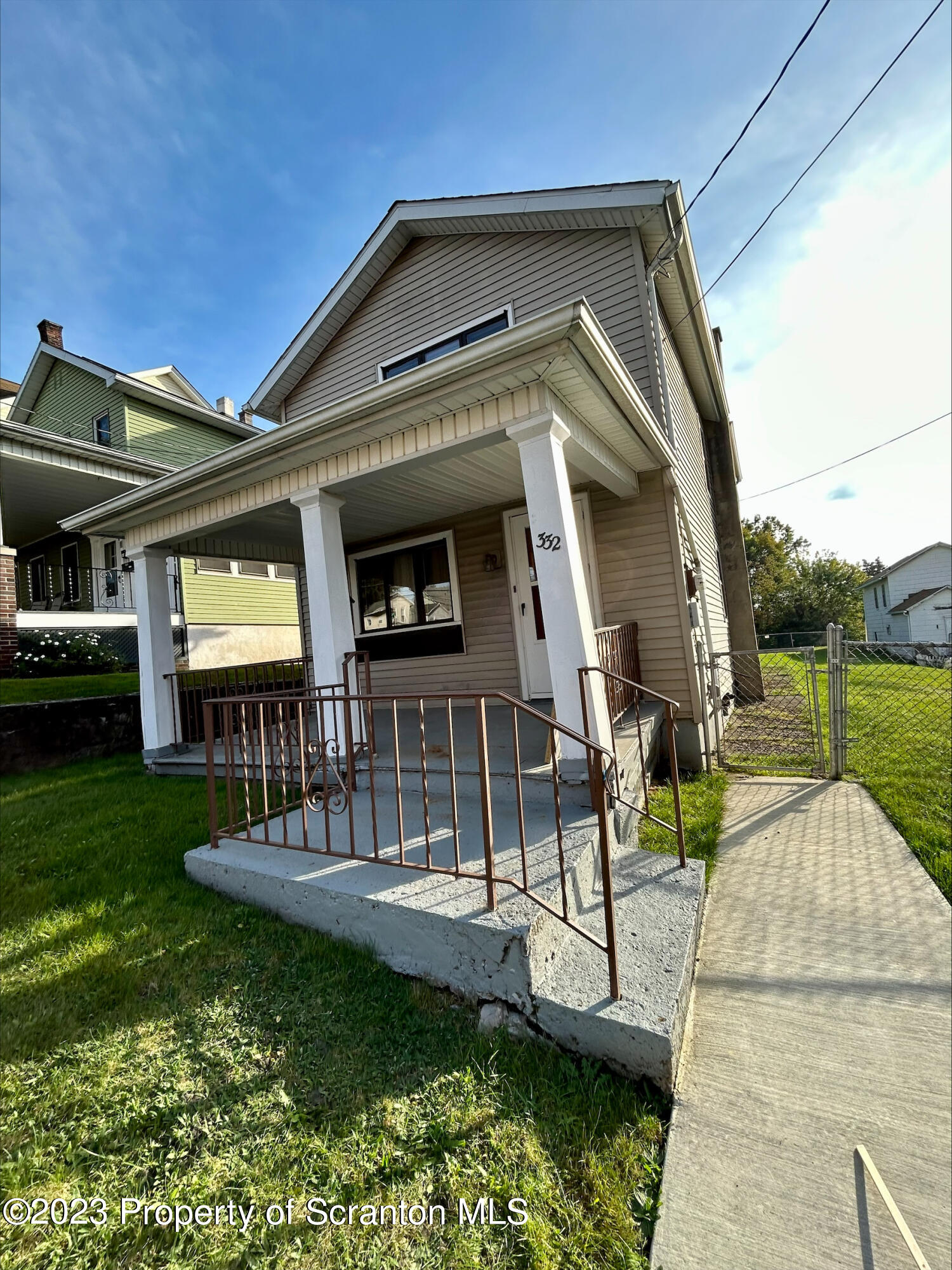 332 Maple Street Scranton, PA 18505 - Photo 2 of 27 Gallery Image 2
