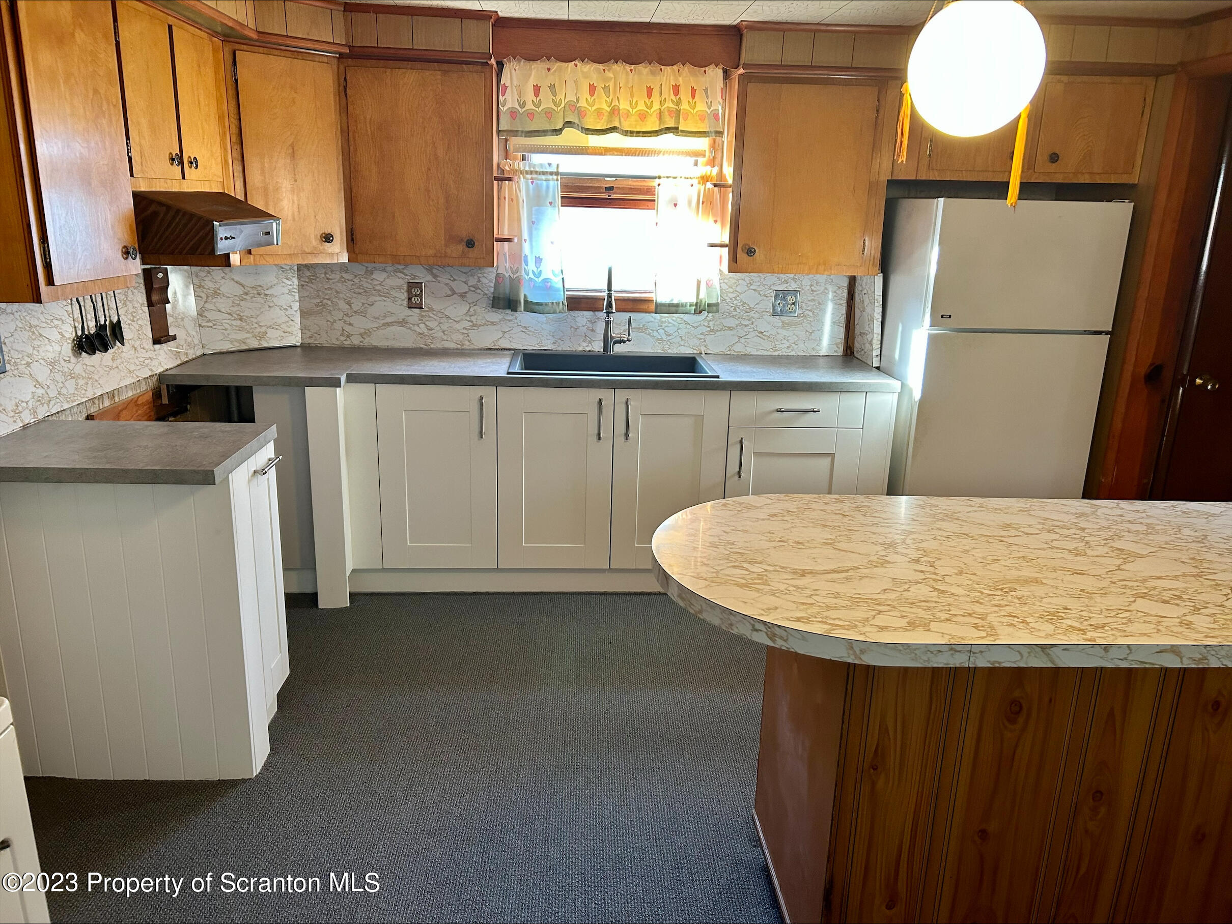 332 Maple Street Scranton, PA 18505 - Photo 8 of 27 Gallery Image 8