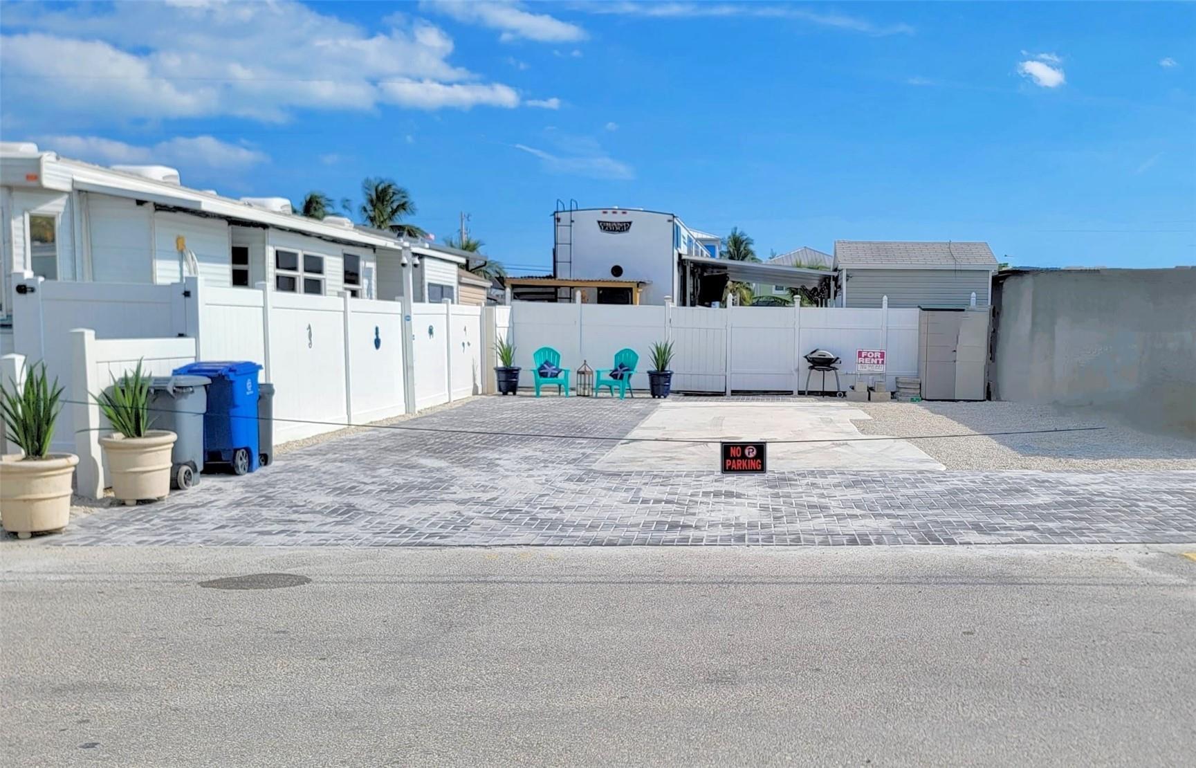 325 Calusa Street, Unit 376 Key Largo, FL 33037 - Photo 3 of 14 376