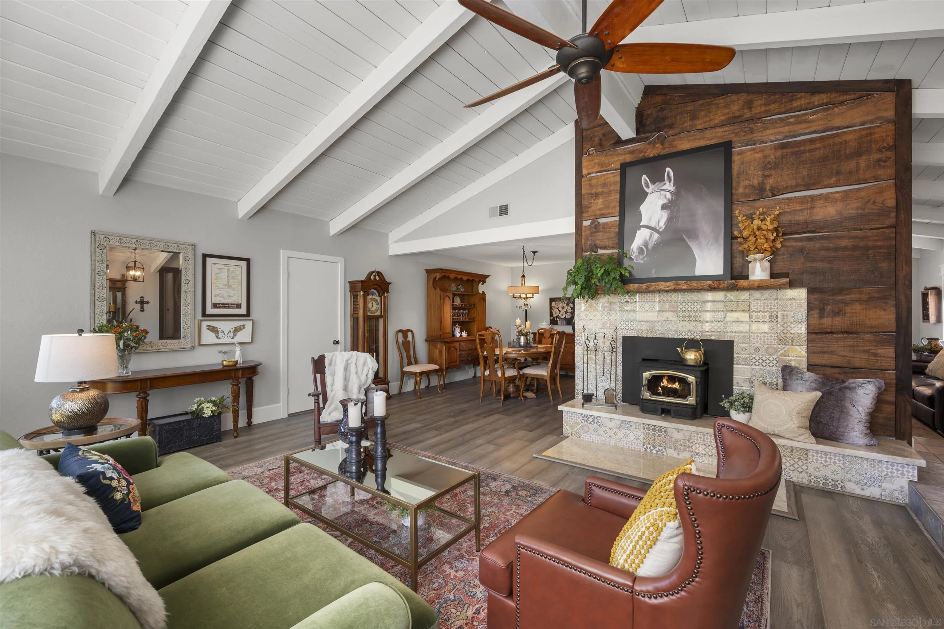 2154 Via Dieguenos Alpine, CA 91901 - Photo 4 of 33 Gallery Image 4