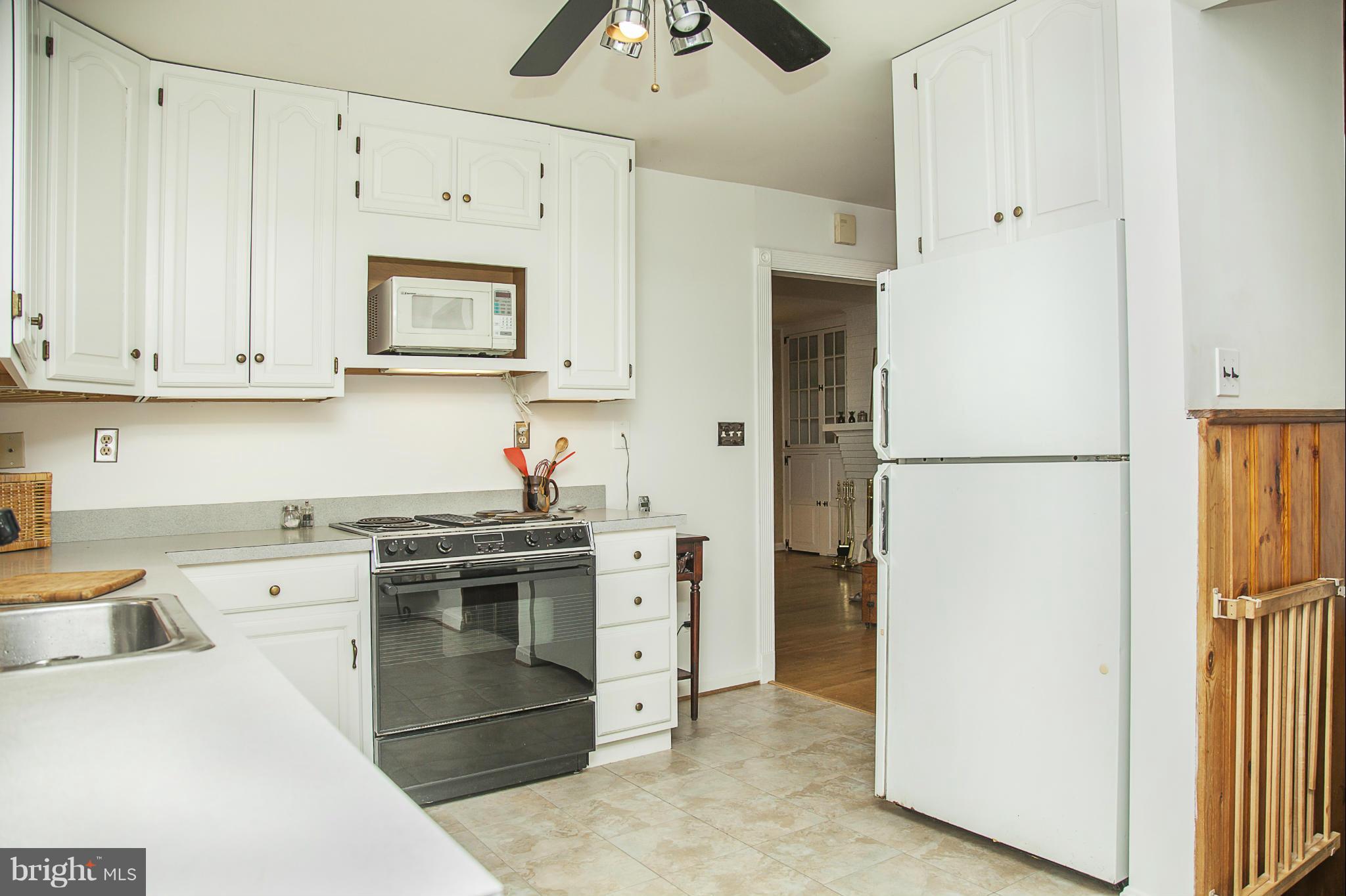 1506 Sanford Road Silver Spring, MD 20902 - Photo 11 of 22 Kitchen