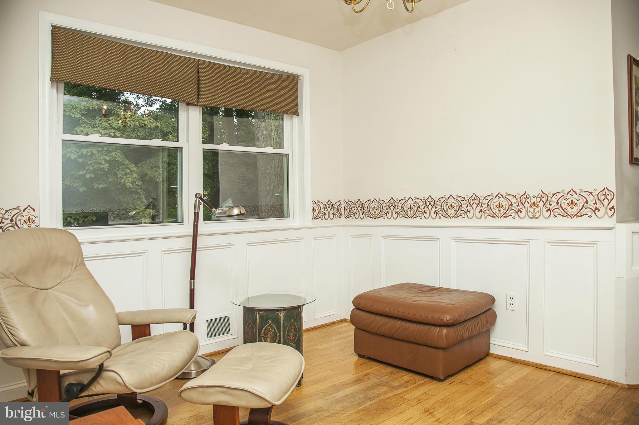 1506 Sanford Road Silver Spring, MD 20902 - Photo 8 of 22 Dining Room