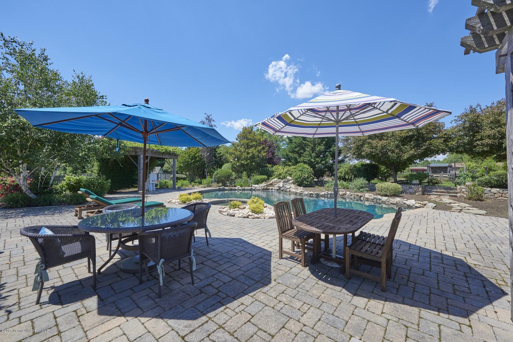 49 Nurko Road Millstone Township, NJ 08535 - Photo 28 of 39 Backyard patio