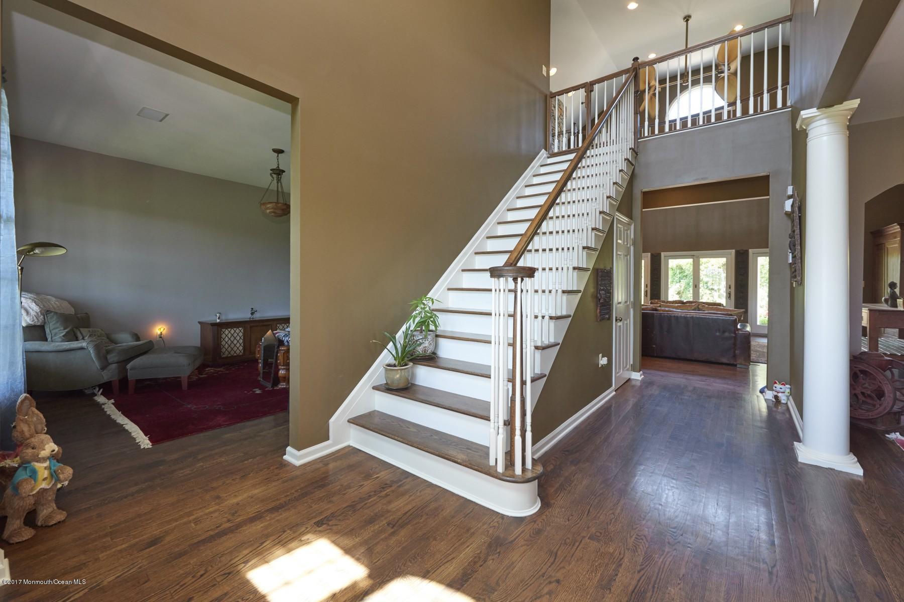 49 Nurko Road Millstone Township, NJ 08535 - Photo 3 of 39 2 story foyer