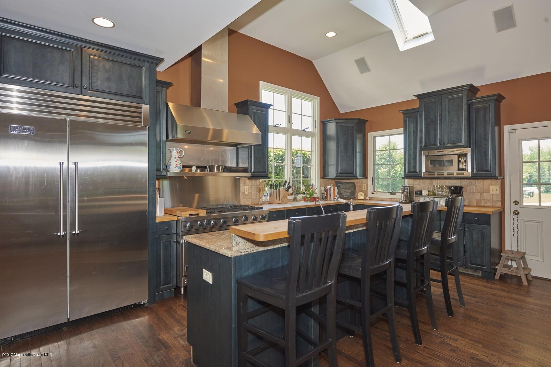 49 Nurko Road Millstone Township, NJ 08535 - Photo 10 of 39 Chef's kitchen