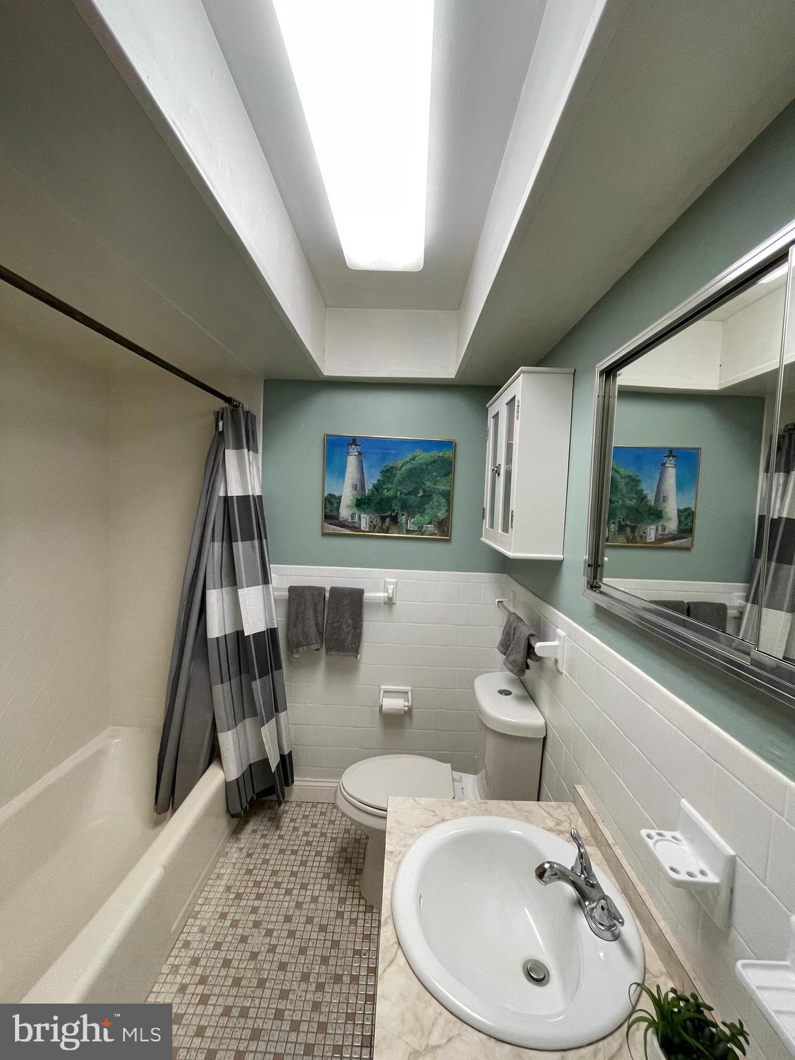 16 Racine Road North East, MD 21901 - Photo 23 of 50 Full Bathroom