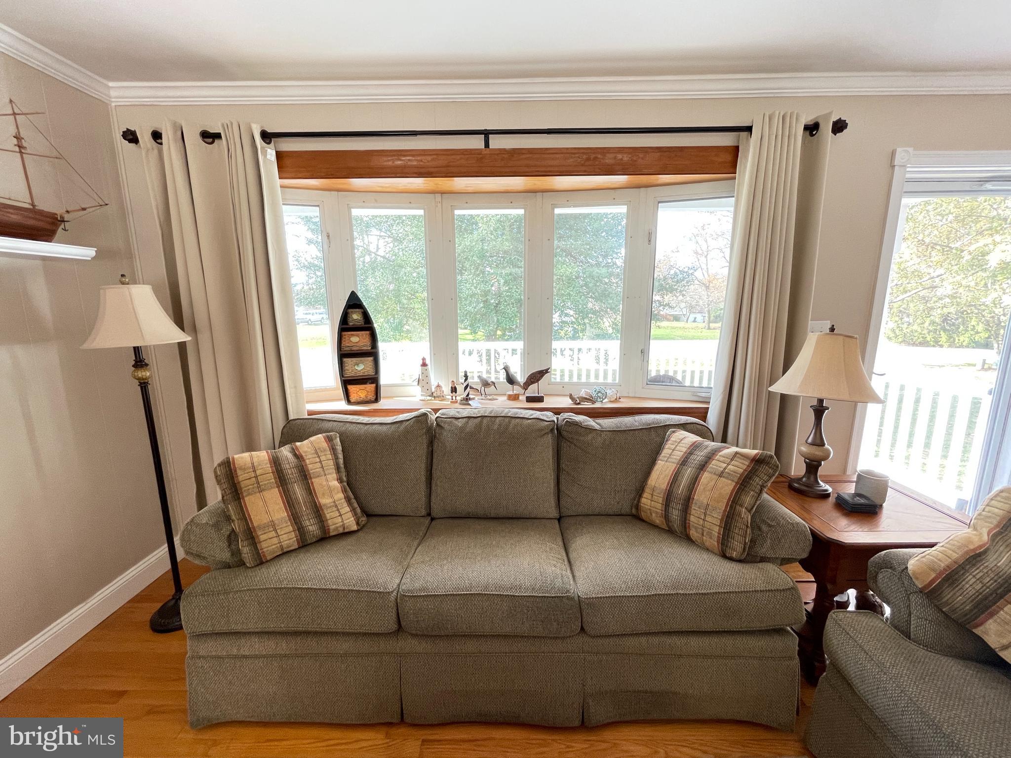 16 Racine Road North East, MD 21901 - Photo 4 of 50 Living Room