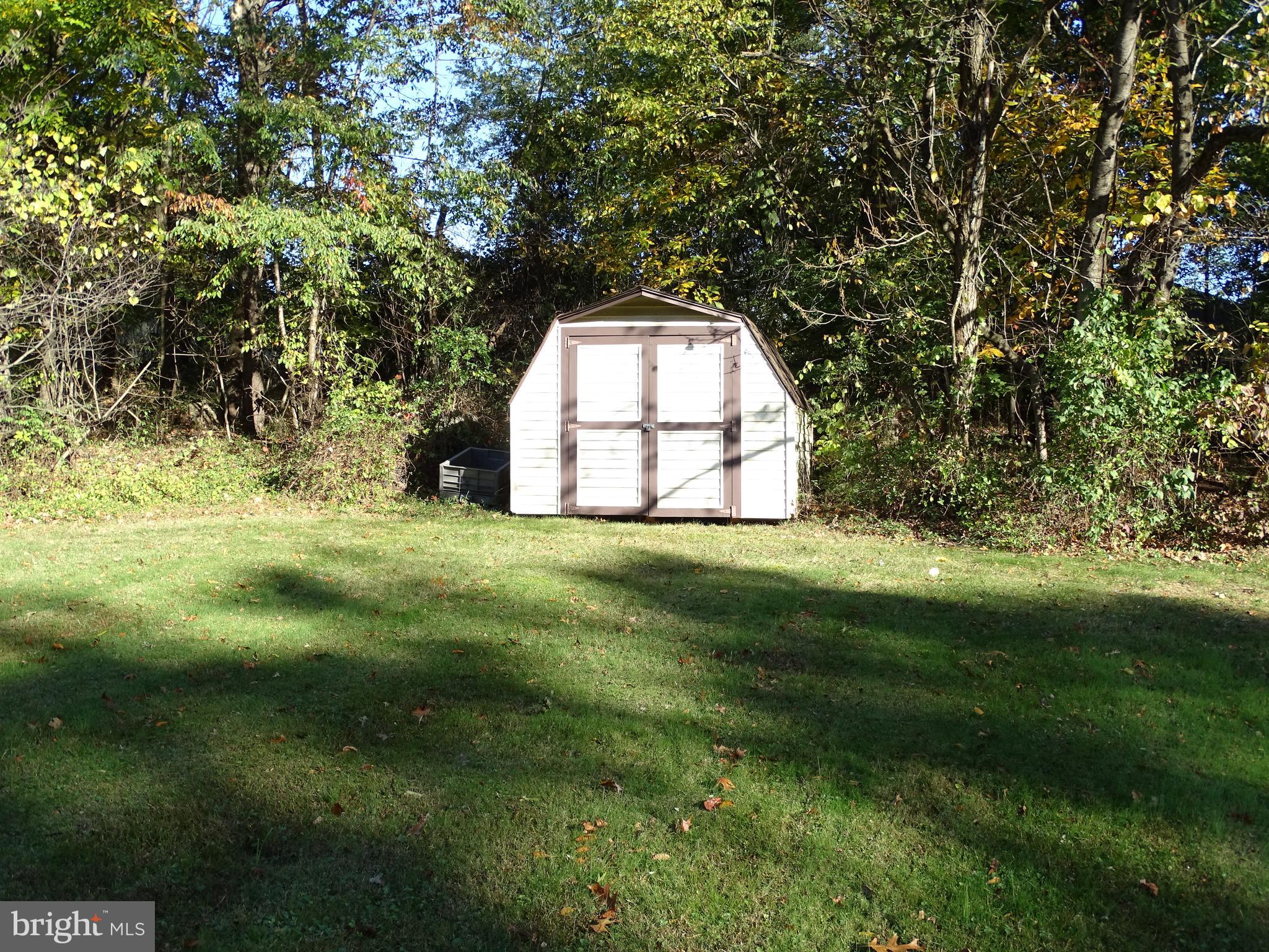 66 Pine Tree Road Manchester, PA 17345 - Photo 9 of 48