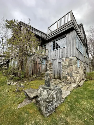 $999,999 | 41 Circuit Road, York, ME 03902