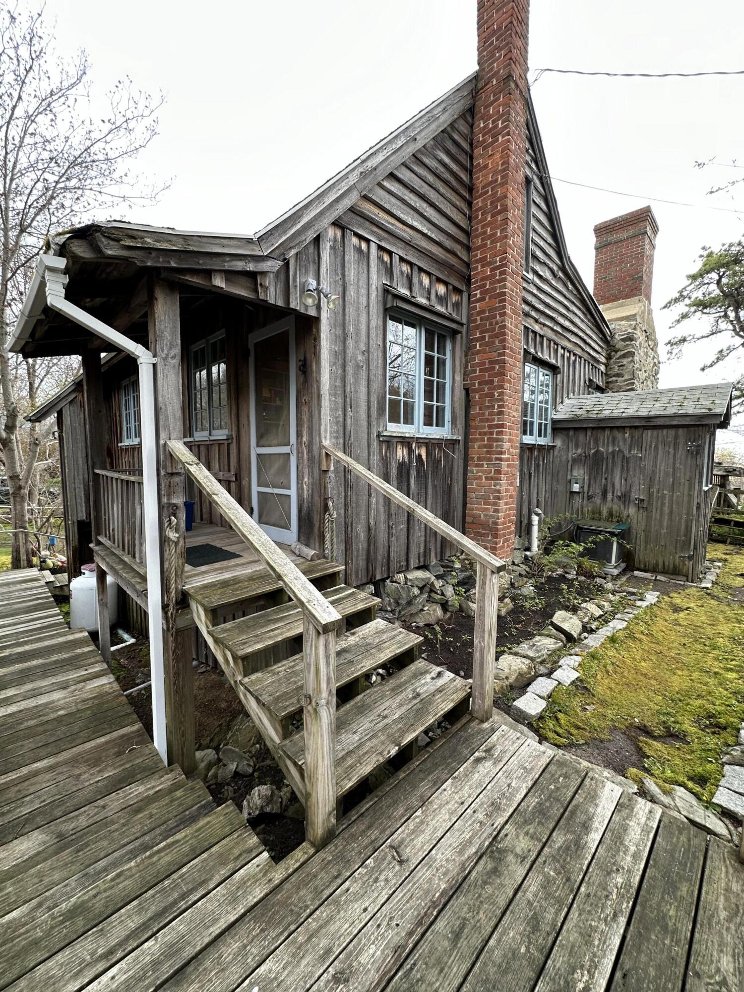 41 Circuit Road York, ME 03902 - Photo 19 of 113 IMG_0421