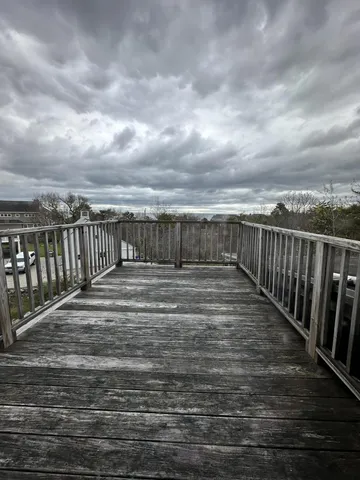 $999,999 | 41 Circuit Road, York, ME 03902