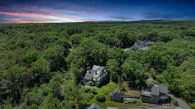 $999,999 | 41 Circuit Road, York, ME 03902