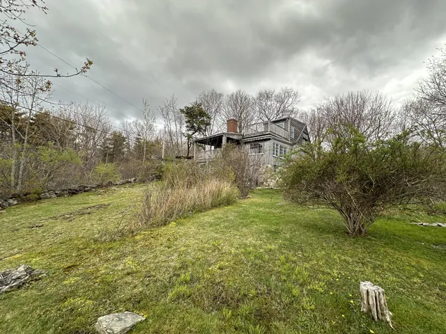 $999,999 | 41 Circuit Road, York, ME 03902