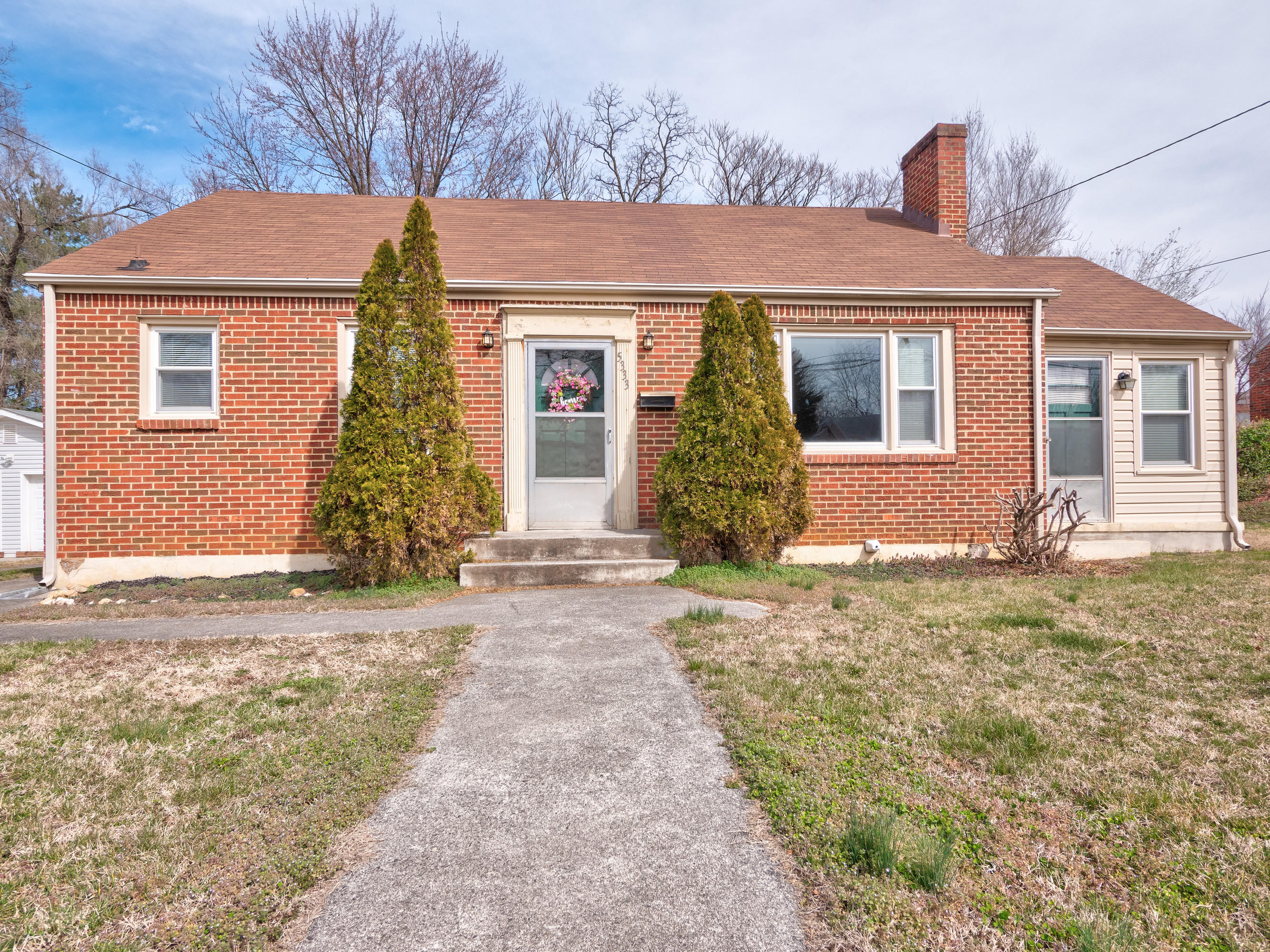 5333 Malvern Road Roanoke, VA 24012 - Photo 9 of 30 Home view