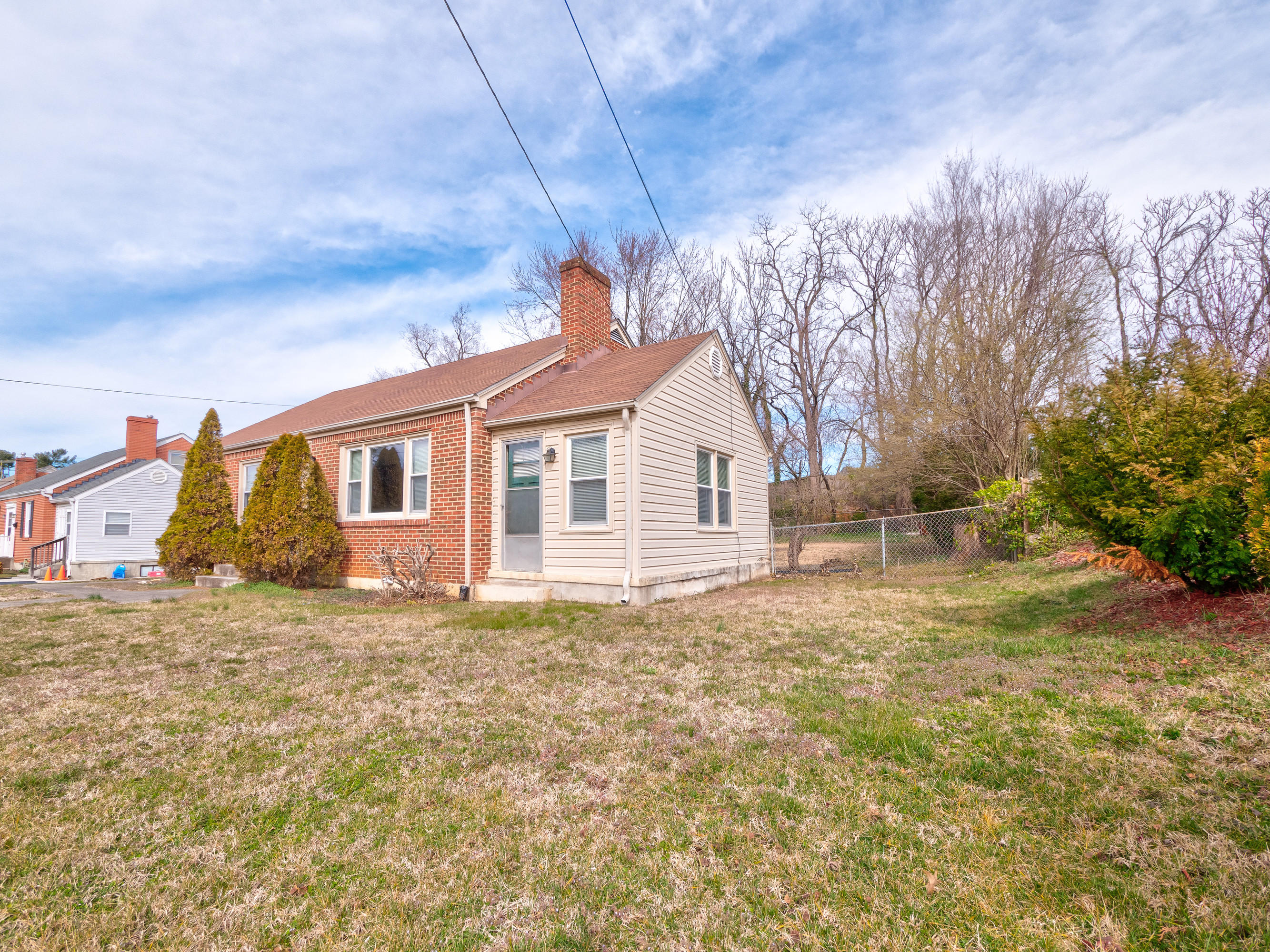 5333 Malvern Road Roanoke, VA 24012 - Photo 10 of 30 Home view