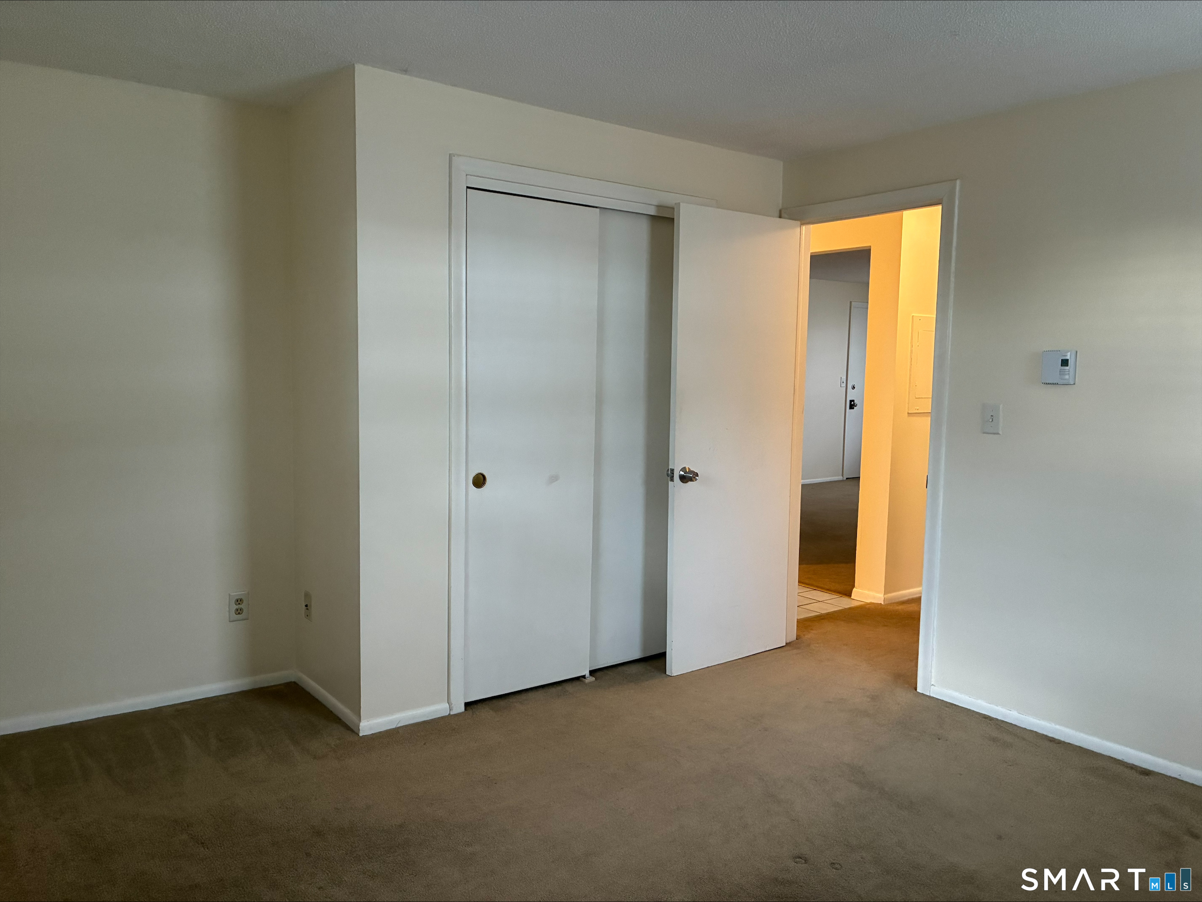 26 College Street, Unit 2 Clinton, CT 06413 - Photo 14 of 27 a view of an empty room