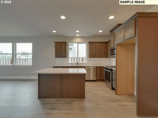 $489,900 | 798 Northeast Alderwood Drive, Unit 88, Estacada, OR 97023