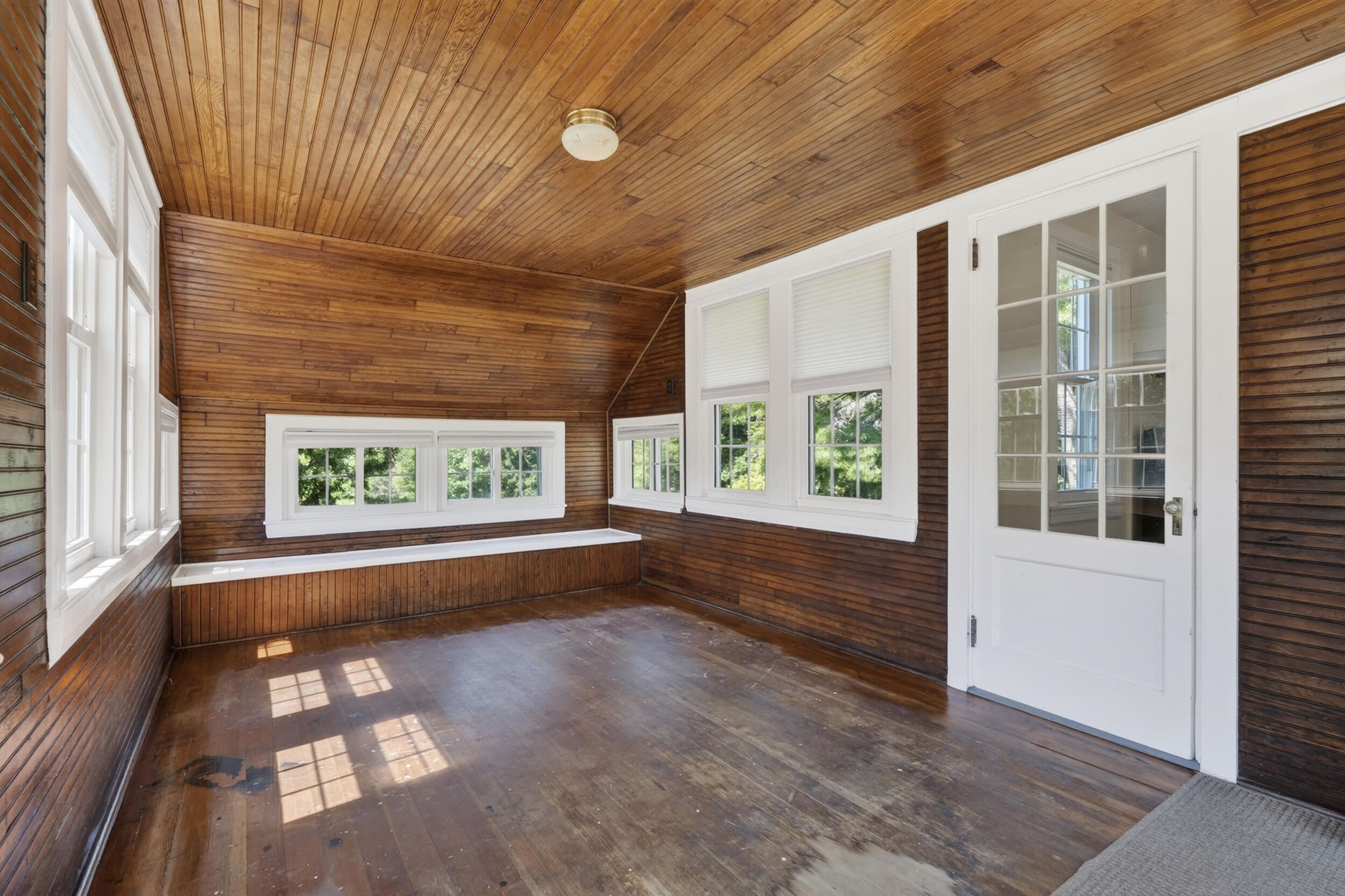 208 Falmouth Road Falmouth, ME 04105 - Photo 11 of 73 59_208falmouth-56