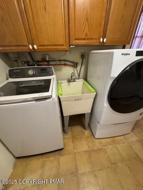 122 Deep Woods Lane Stroudsburg, PA 18360 - Photo 31 of 111 Scrub sink