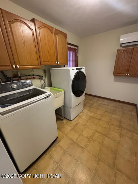122 Deep Woods Lane Stroudsburg, PA 18360 - Photo 32 of 111 Laundry