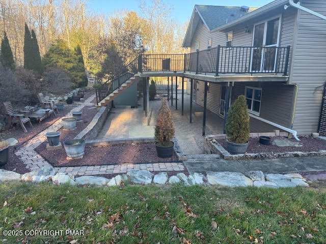122 Deep Woods Lane Stroudsburg, PA 18360 - Photo 4 of 111 Lg Deck & Patio