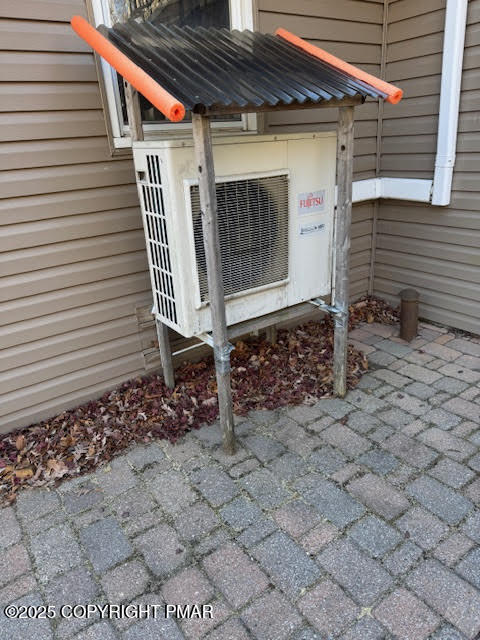 122 Deep Woods Lane Stroudsburg, PA 18360 - Photo 46 of 111 Mini Split 2