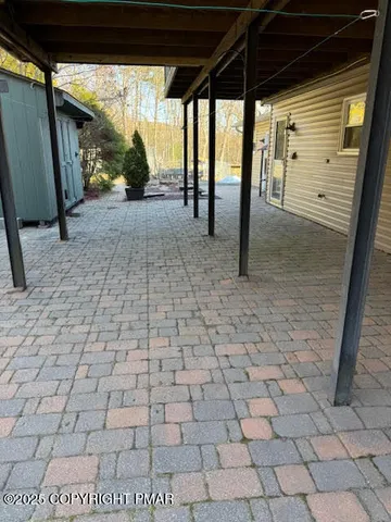 $497,000 | 122 Deep Woods Lane, Stroudsburg, PA 18360