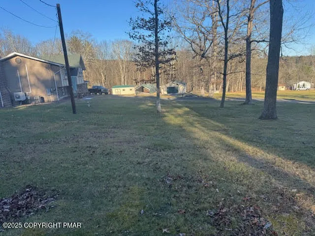 $497,000 | 122 Deep Woods Lane, Stroudsburg, PA 18360