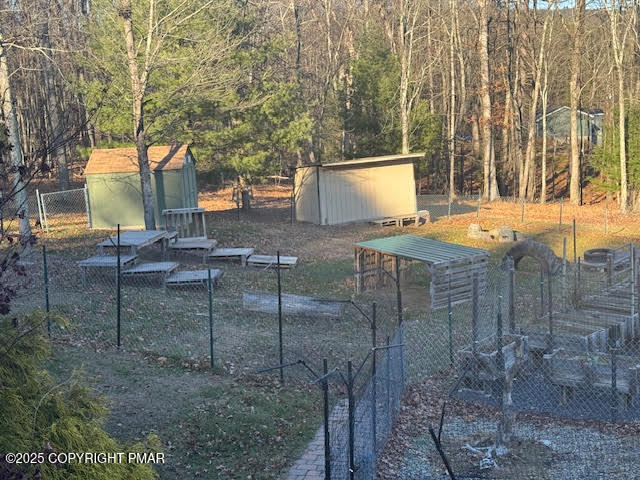 122 Deep Woods Lane Stroudsburg, PA 18360 - Photo 84 of 111 Costly Fencing
