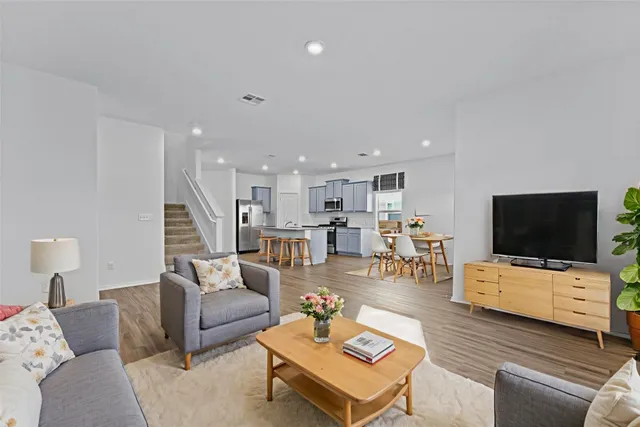 $444,950 | 120 Carmello, Kyle, TX 78640