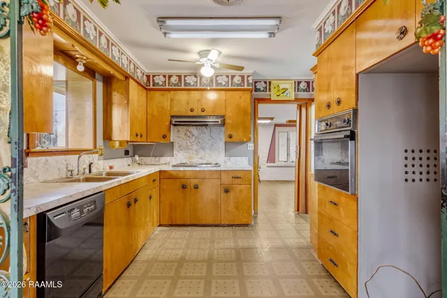 $130,000 | 436 Dodge Street, Melville, LA 71353