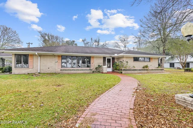 $130,000 | 436 Dodge Street, Melville, LA 71353